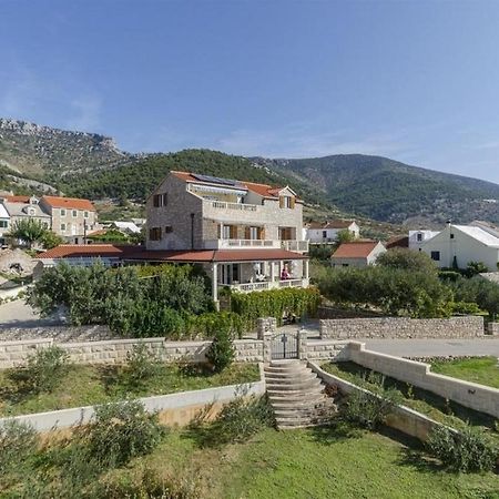 Apartments Lemar - With Parking Бол Екстер'єр фото