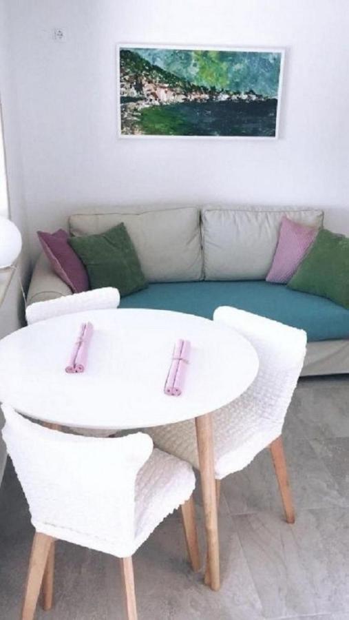 Apartments Lemar - With Parking Бол Екстер'єр фото
