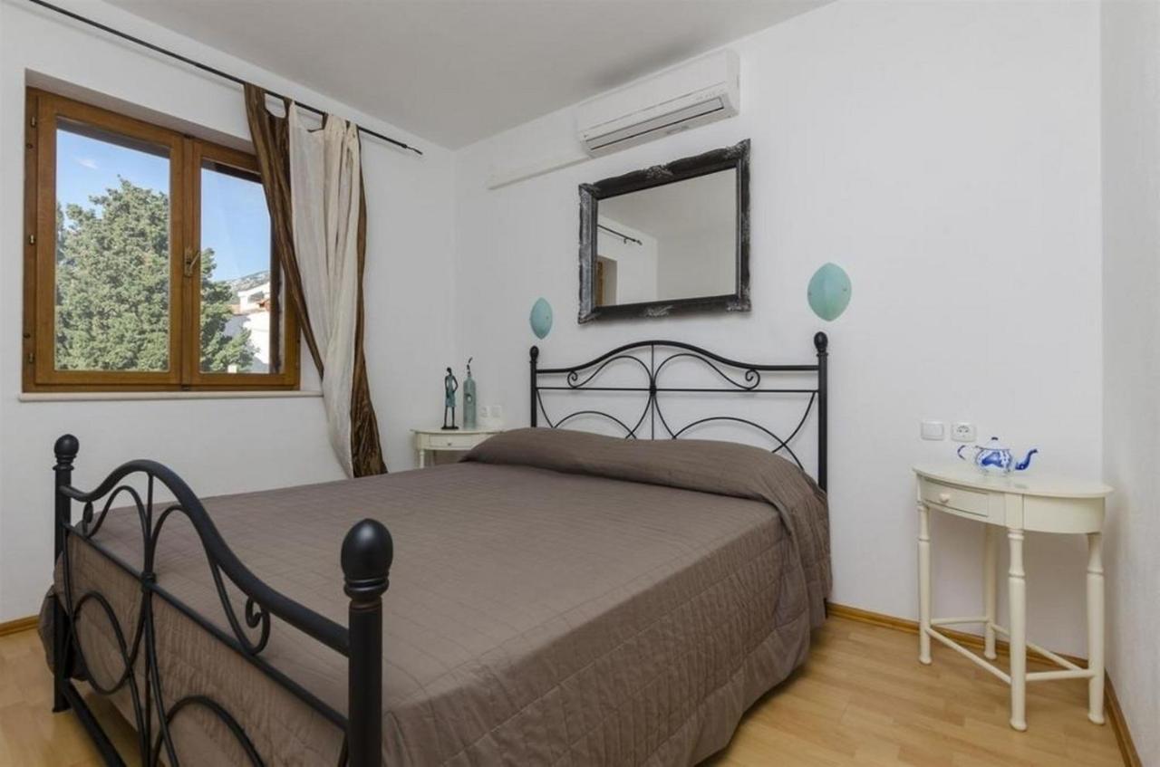 Apartments Lemar - With Parking Бол Екстер'єр фото